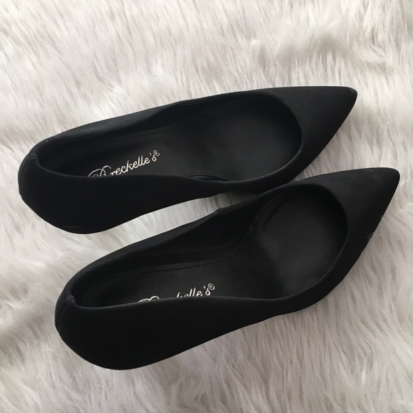 Breckelle’s black point toe heel pumps size 7 - Picture 6 of 6